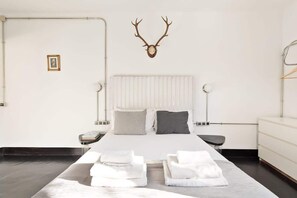 3 Schlafzimmer, Bügeleisen/Bügelbrett, Reisekinderbett, kostenloses WLAN