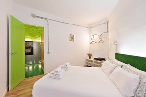 3 bedrooms, iron/ironing board, travel cot, free WiFi