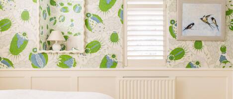 2 soverom, strykejern/-brett, wi-fi (inkludert) og sengetøy