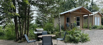 Cabin #2 centrally located to beaches, golfing and the Confederation Trail!