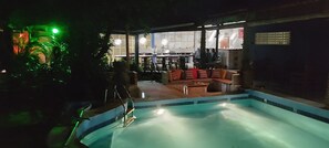 Piscina externa