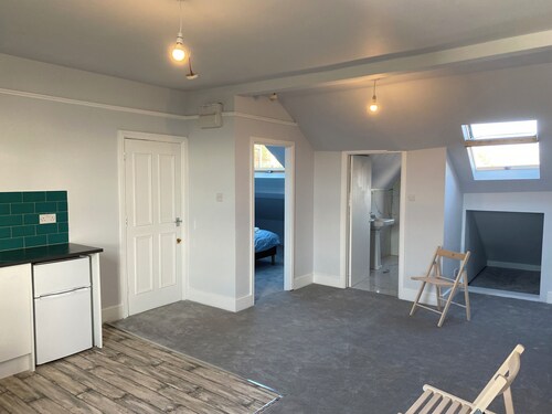 The Croydon Penthouse