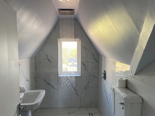 The Croydon Penthouse