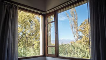 Comfort Triple Room, Mountain View