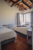 Quarto triplo conforto, vista para a montanha | Wi-Fi de cortesia