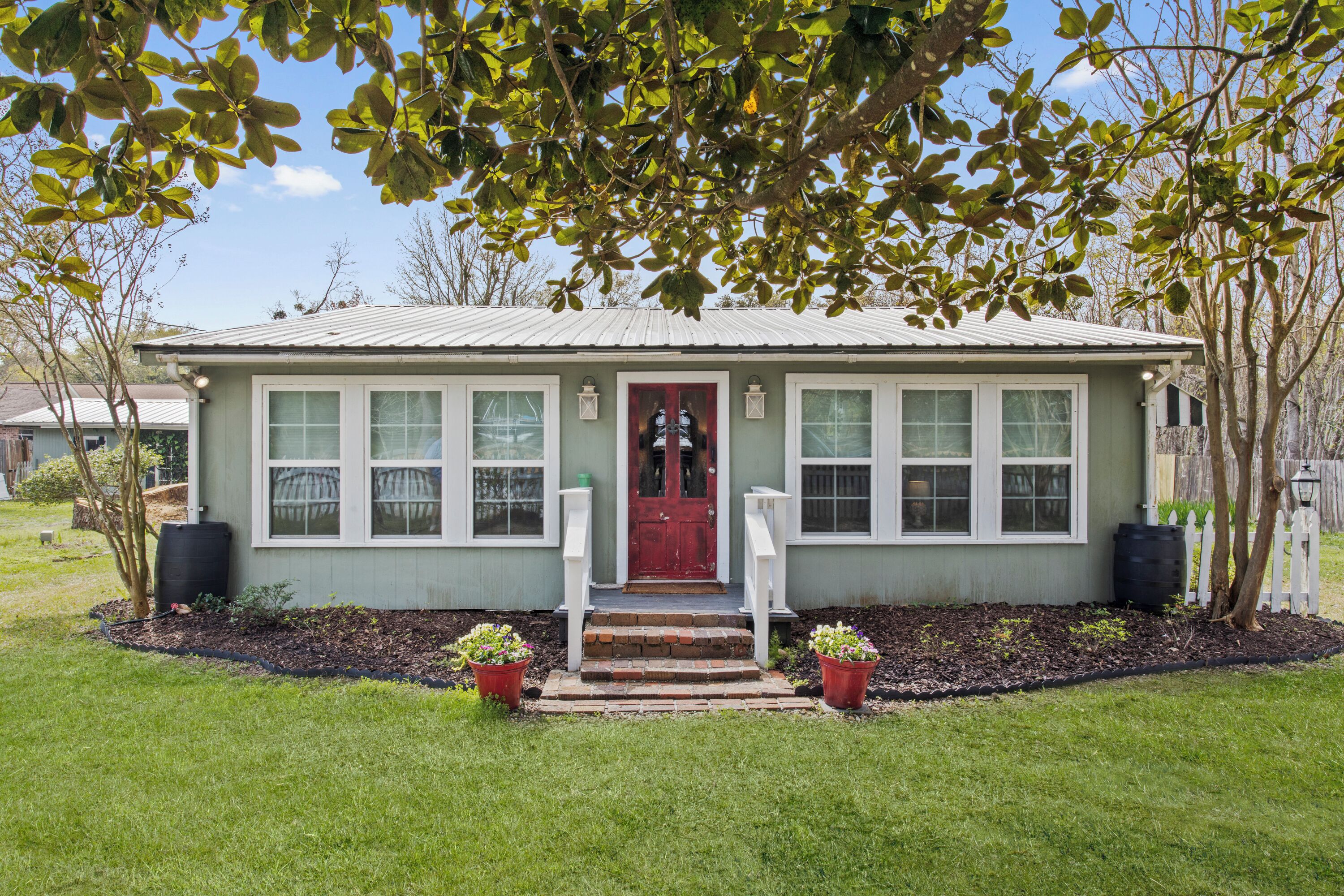 Sugar Magnolia House