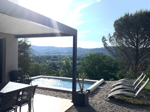 Maison de 6 Personnes Avec Piscine à 10 mn à Pied dun Site Classé