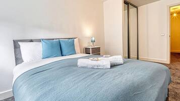 Apartamento | 2 quartos, ferros/tábuas de passar roupa, Wi-Fi de cortesia