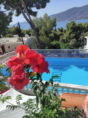 Exterior - Lions Apartments  (Poros)