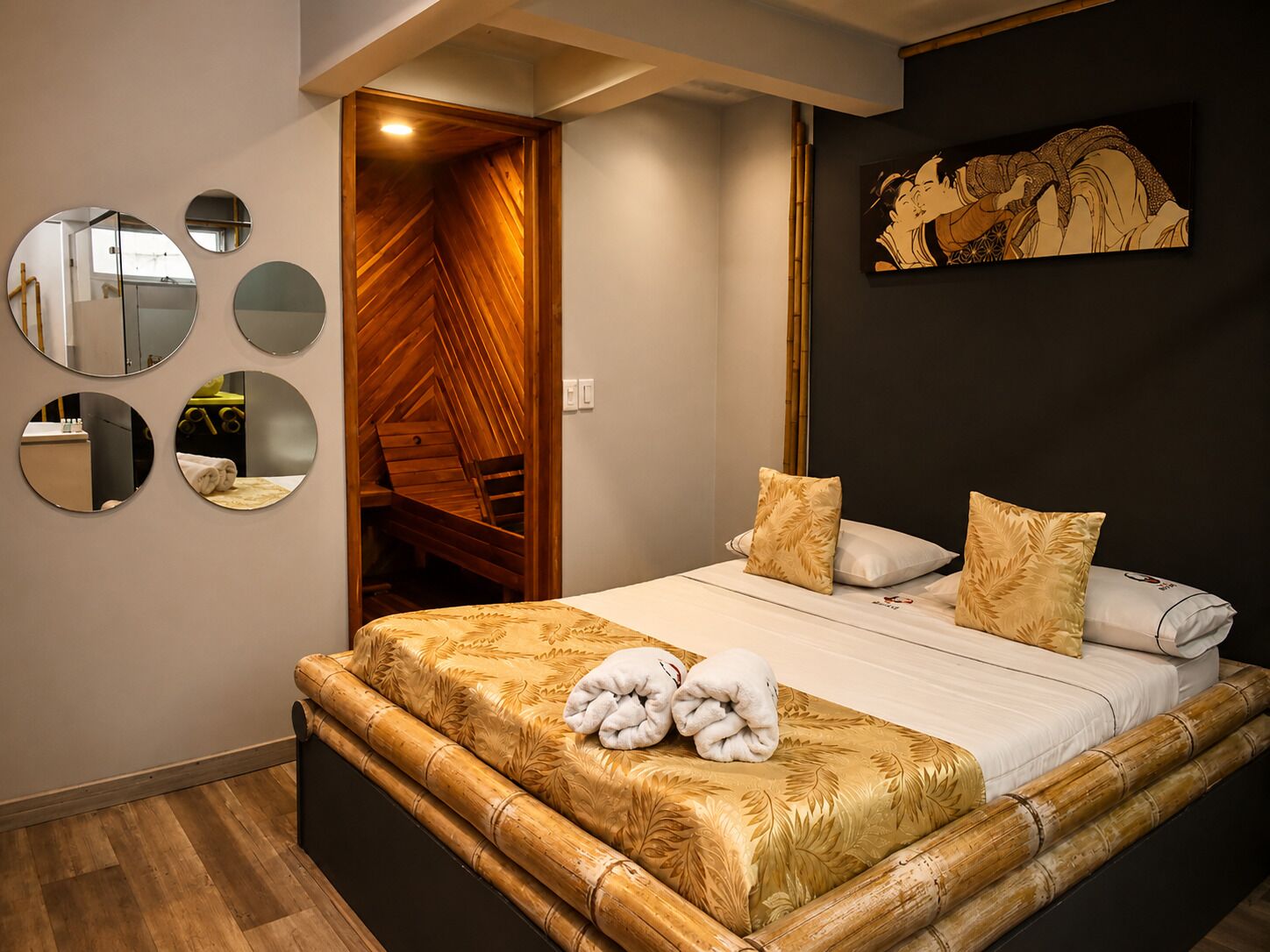 Design Room, 1 Queen Bed | Free WiFi, bed sheets