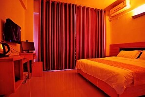 Room - Aiqing Island Motel (Sanya)