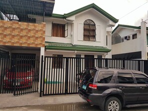 Exterior - Peaceful Fully Furnished Spacious Home Imus Cavite (Imus)