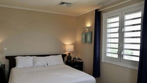 Iron/ironing board, free WiFi - Way Up The 2nd Avenue (Gros Islet)