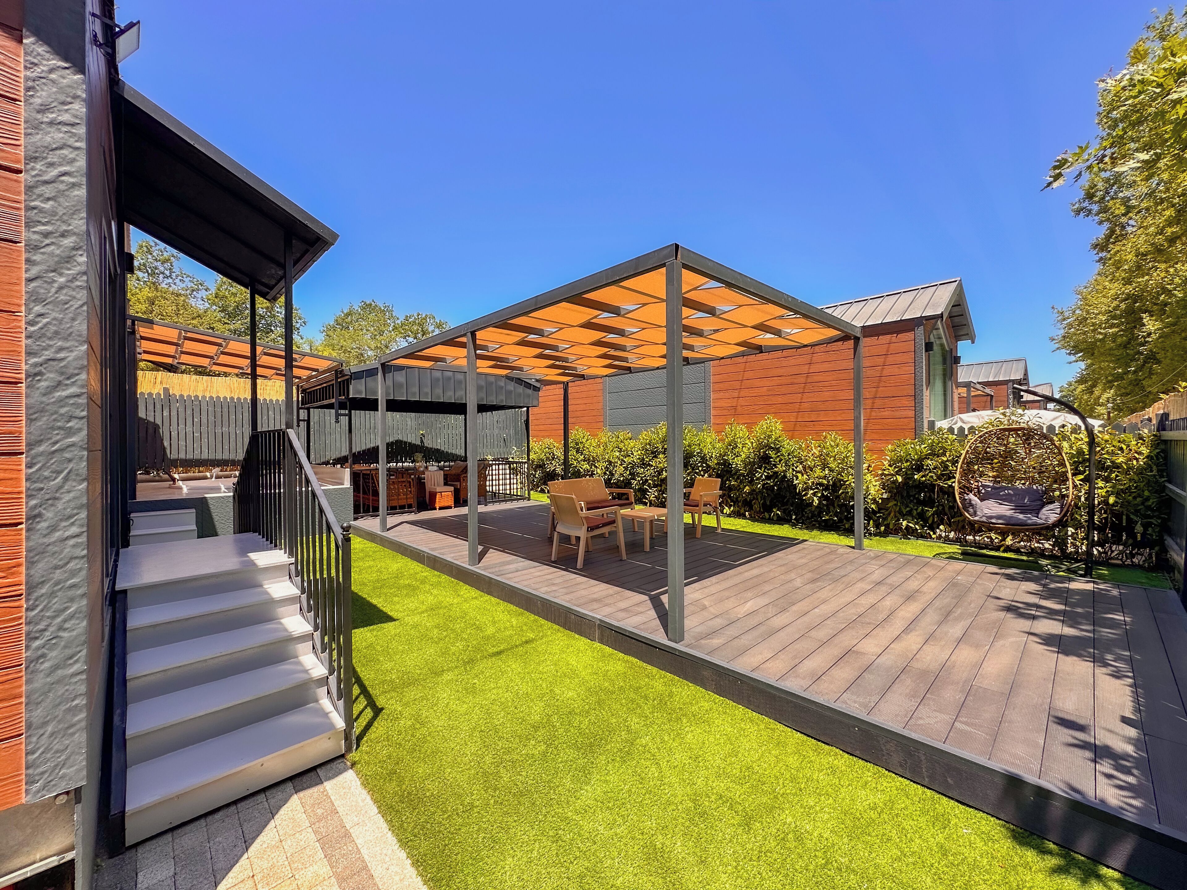 Ropa de cama de alta calidad, minibar y sistema de insonorización 