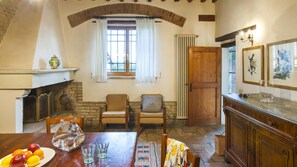 Villa | 6 bedrooms - Villa Deda 12 2 Emma Villas (Colli al Metauro)