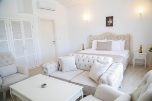 Room - Artof  Alaçatı (Çesme)