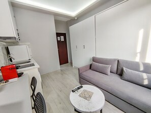 Smart TV, video library