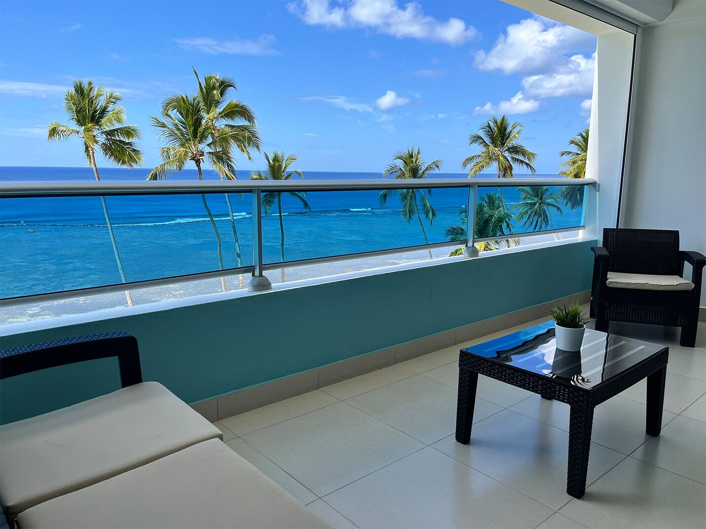 Deluxe Apartment, Sea View | Balcony