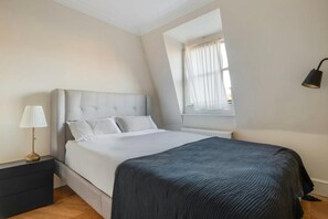 Apartment | 3 bedrooms, iron/ironing board, free WiFi, bed sheets - Cozy by Shoreditch Box Park (London)