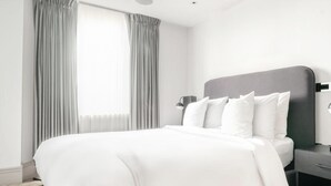 Ảnh chưa phân loại, 2 trong số 9 ảnh, nút