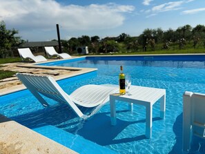 Villa | Pool - Luxury 5-star Villa With Private Saltwater Pool (Buje)