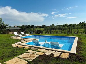 Villa | Zwembad | Een binnenzwembad