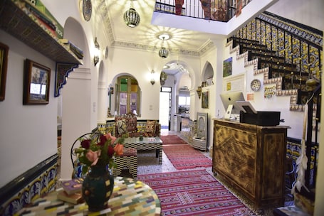 Recepción. Zoco Riad