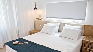 1 bedroom, travel crib, WiFi, bed sheets