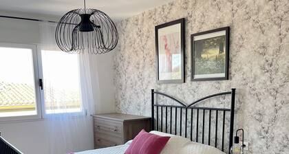 Family apartment near the beach