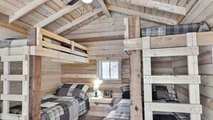 Unclassified image, 3 of 12, button - Cabin #4 centrally located to beaches, golfing and the Confederation Trail! (Mount Stewart)