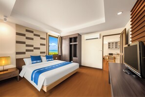 Family Suite | Premium bedding, in-room safe, individually decorated