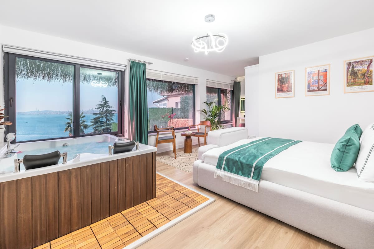 Quarto superluxo, vista para o mar | 1 quarto, cofres nos quartos, escrivaninha