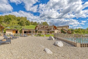 Seasonal outdoor pool - Bajsova domačija (Šmarje pri Jelšah)