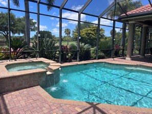 Beheizter Pool