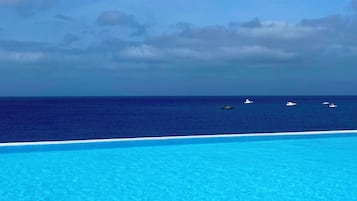 Udendørs pool