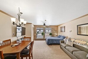 Interior - Mountain Getaway with Pool at Brian Head Ski Resort (Brian Head)