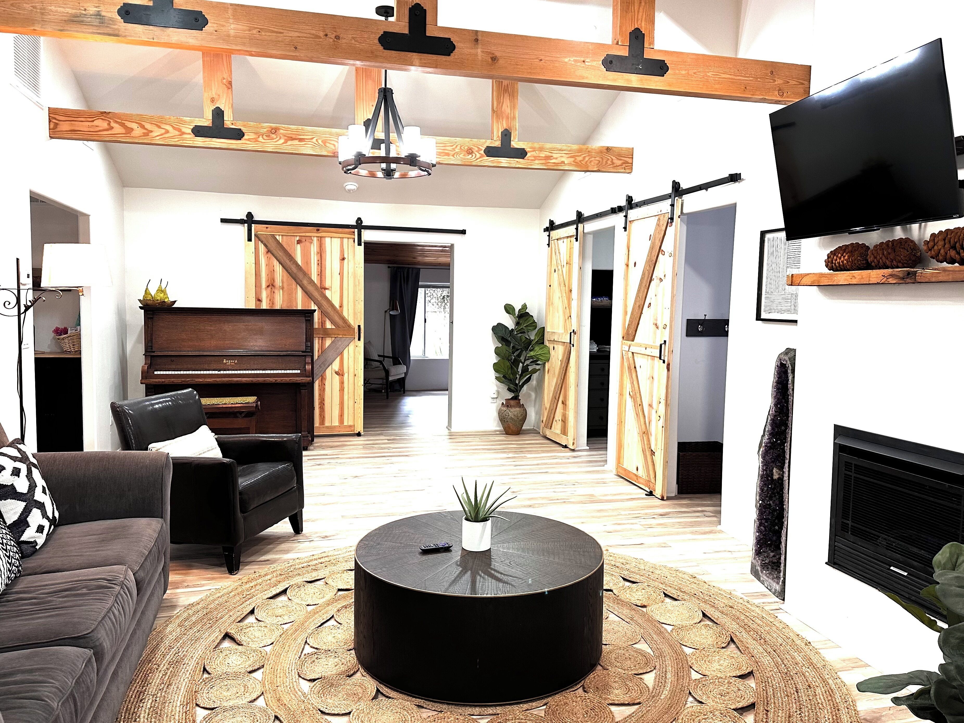 Farmhouse in Beautiful Upper Ojai