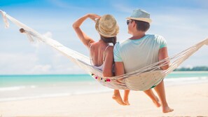Una spiaggia nelle vicinanze