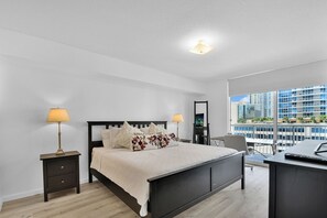 1 Schlafzimmer, Bügeleisen/Bügelbrett, kostenloses WLAN, Bettwäsche