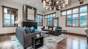 Televisión, chimenea