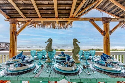Beachfront | Hot Tub | Fire Pit | Game Room