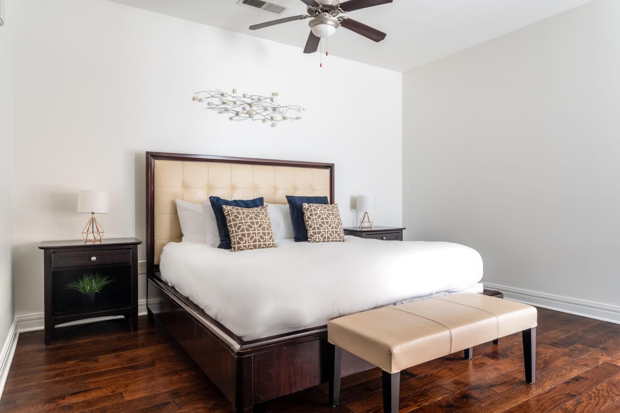 Austin | Beautiful Studio Apartment