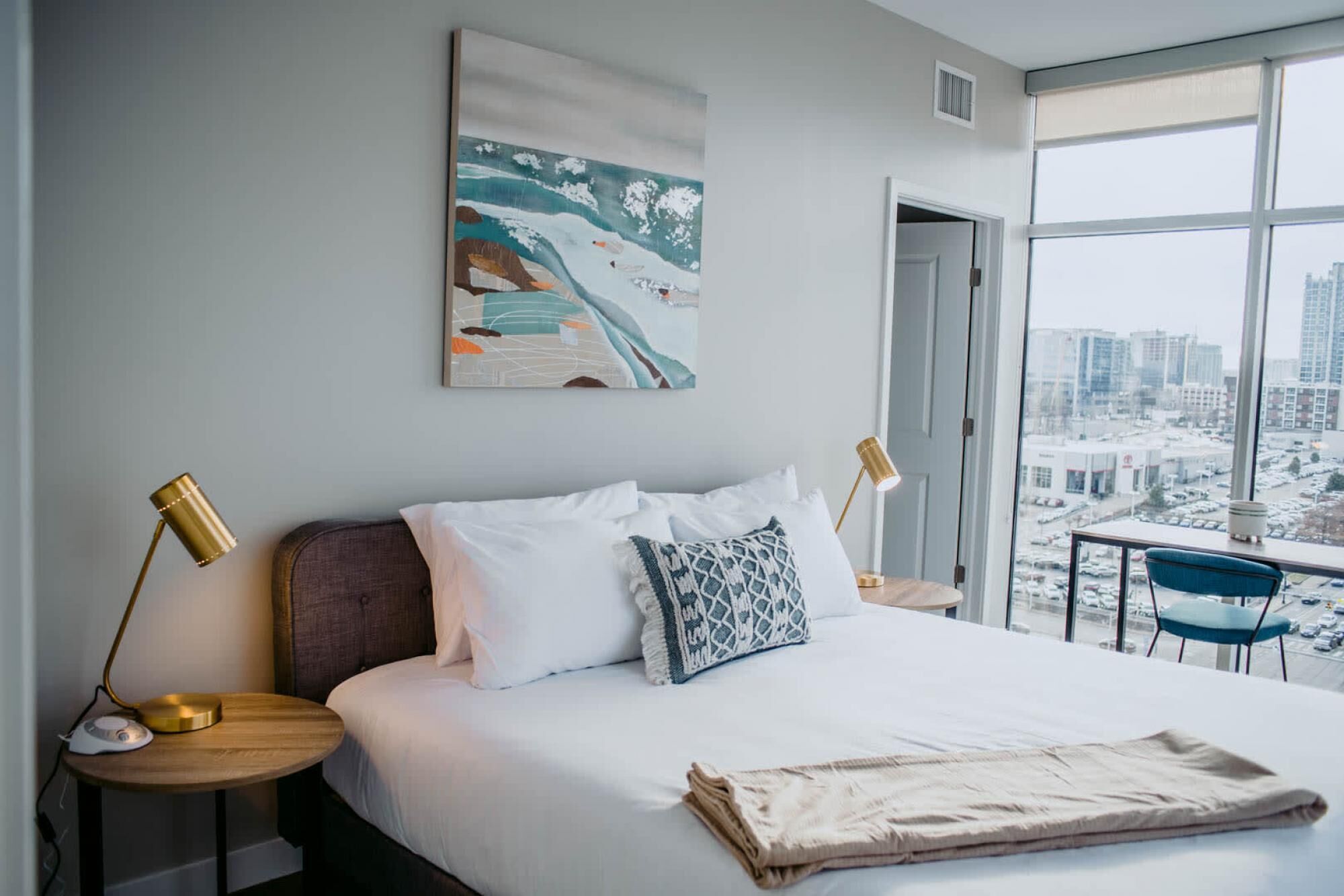 Nashville | Dreamy 2BD/2BA Apartment