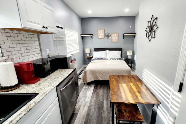 1 bedroom, iron/ironing board, travel crib, WiFi