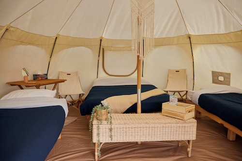 Hôtel UNIQ - Forêt Ô Cascades