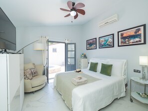 4 室のベッドルーム、アイロン / アイロン台、WiFi (無料)、ベッドシーツ