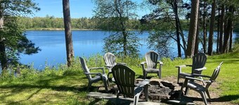 Large Private Lake Front Home w/space to entertain