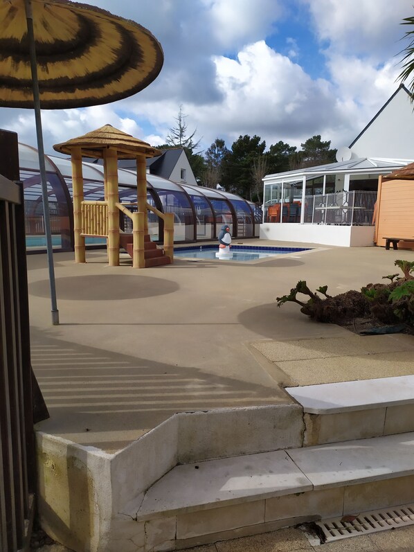 Indoor pool, outdoor pool