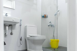 Shower, hair dryer, towels, soap