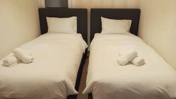 3 bedrooms, WiFi, bed sheets